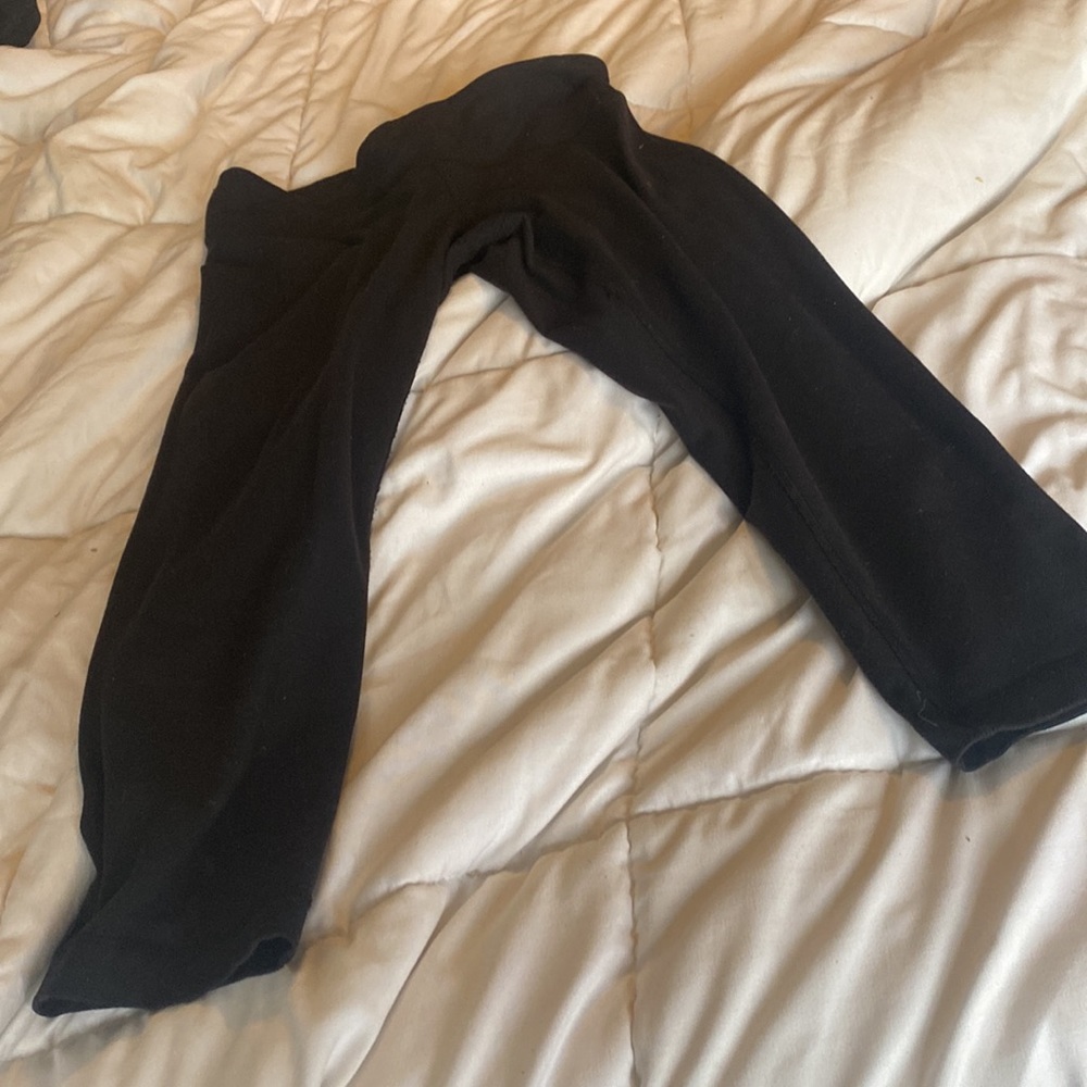 lulu capris